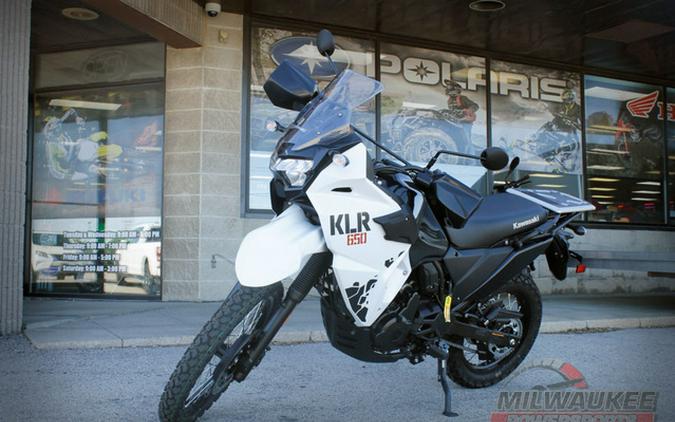 2025 Kawasaki KLR 650 Pearl Crystal WhiteMetallic Carbon Gray