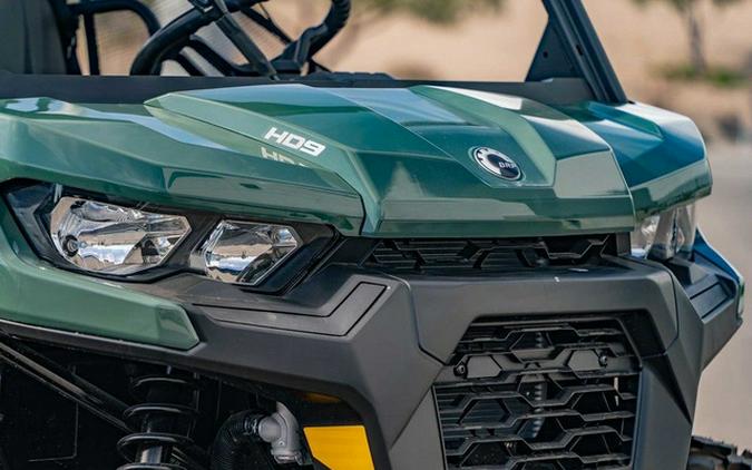 2025 Can-Am Defender MAX DPS HD9 Compass Green