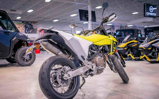 2026 Husqvarna® 701 Supermoto