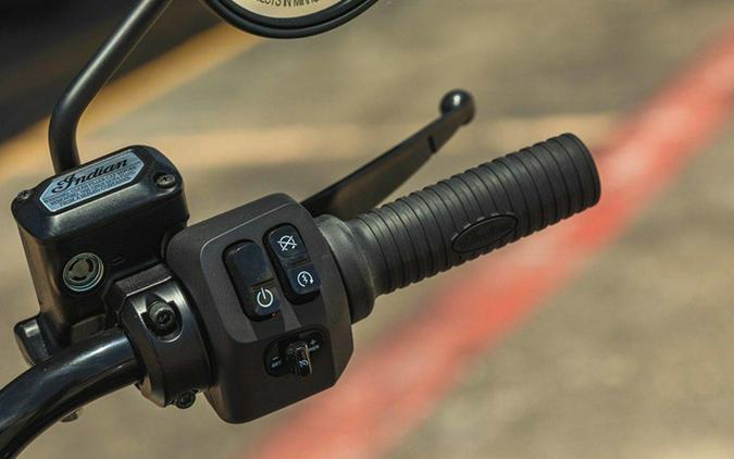 2025 Indian Chief Bobber Dark Horse