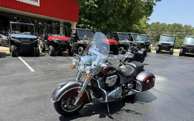 2017 Indian Motorcycle® Springfield™ Indian Motorcycle® Red