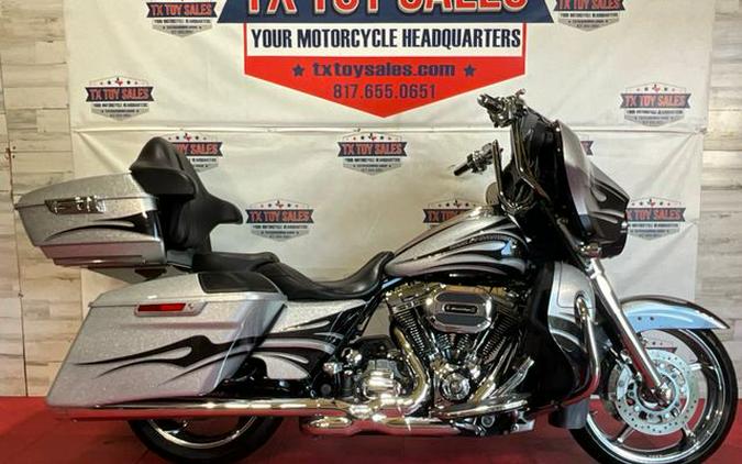 2015 Harley-Davidson Street Glide CVO