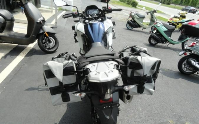 2022 Kawasaki Versys®-X 300 ABS