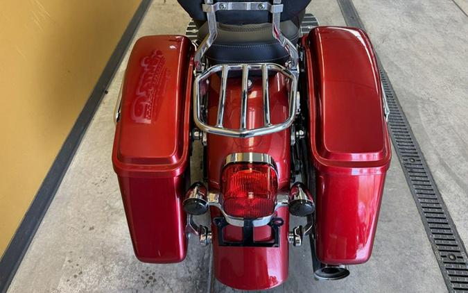 2012 Harley-Davidson FLD - Dyna Switchback