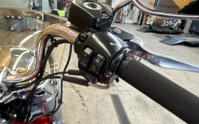 2012 Harley-Davidson FLD - Dyna Switchback