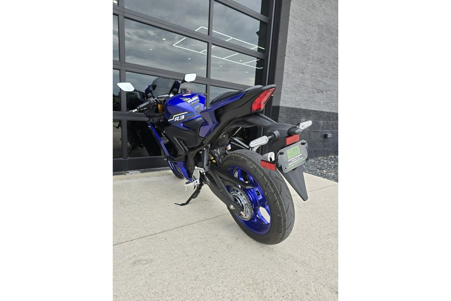 2025 Yamaha YZF R3