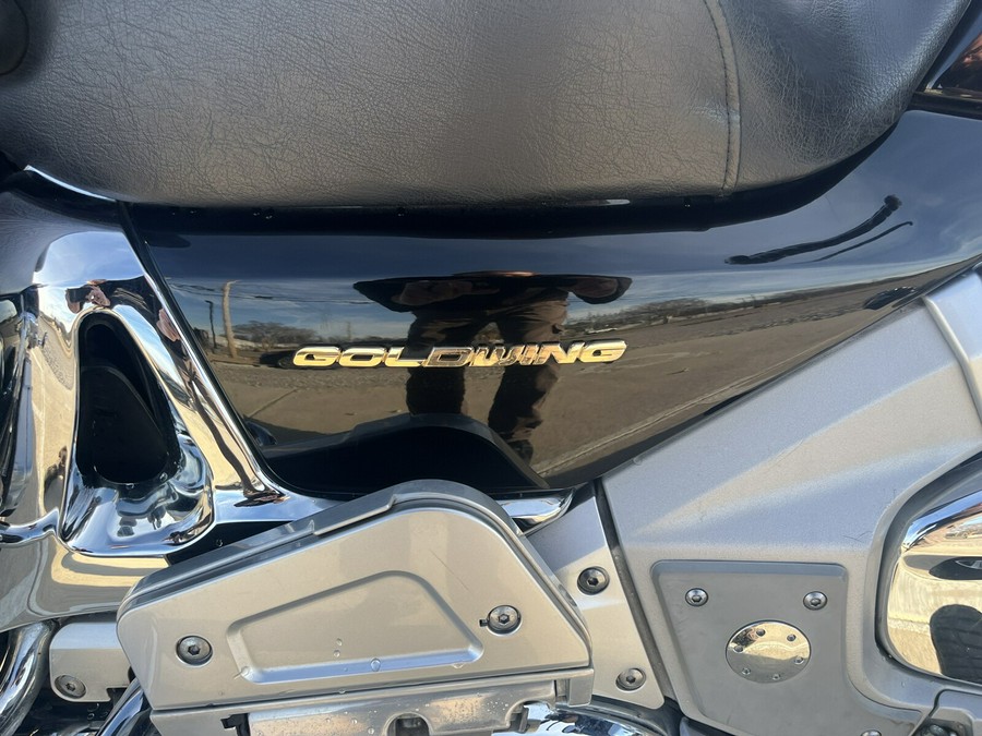2001 HONDA GOLDWING - A001853