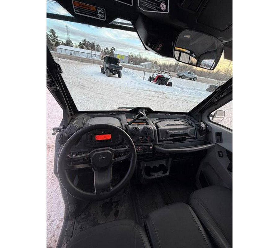 2022 Can-Am Defender XT HD9