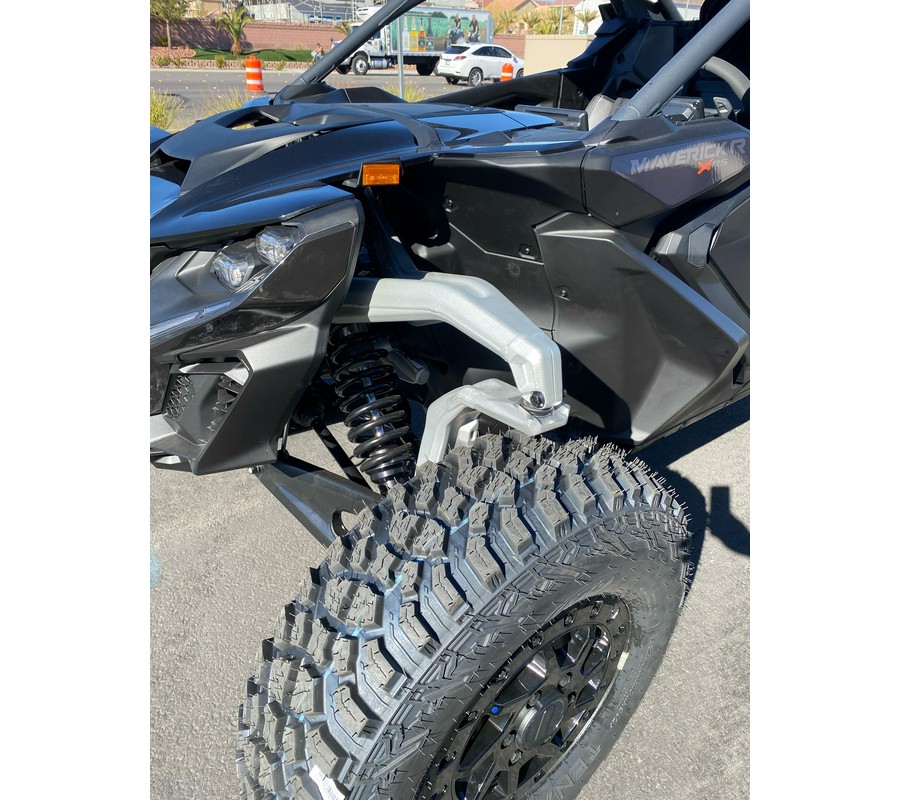 2024 Can-Am Maverick R X RS with Smart-Shox 999T DCT