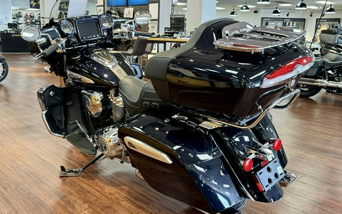 2024 Indian Motorcycle® Roadmaster® Limited Black Azure Crystal