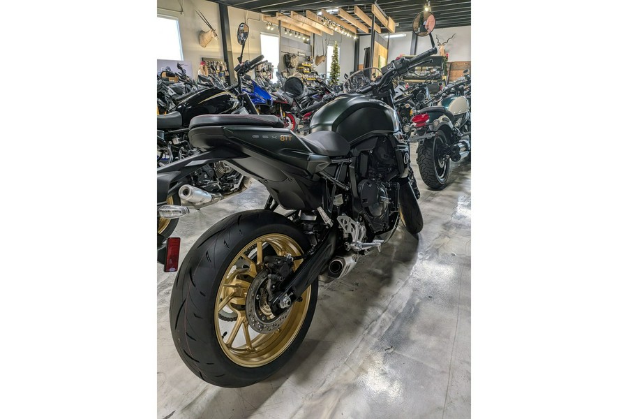 2026 Suzuki GSX -8TT