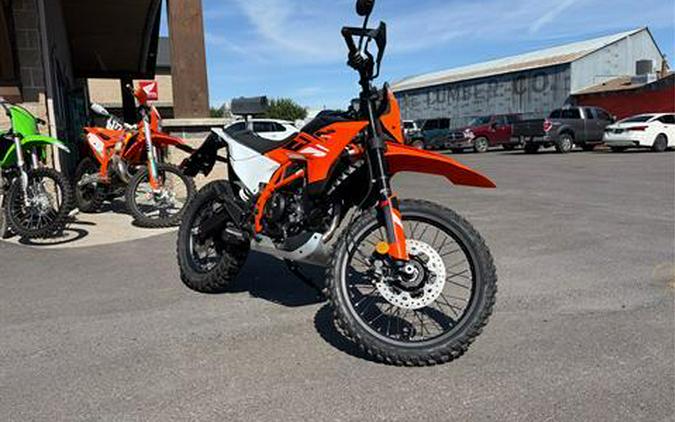 2026 KTM 390 SMC-R