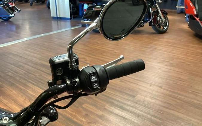 2025 Indian Motorcycle® Scout® Bobber Limited Sunset Red Smoke