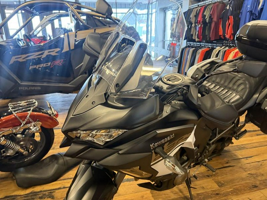 2019 Kawasaki Versys® 1000 SE LT+