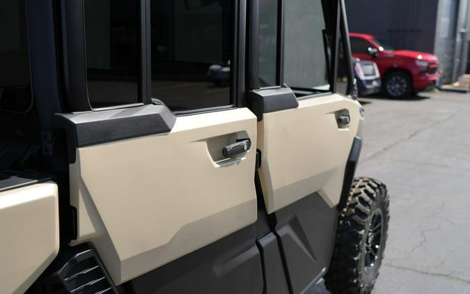 2026 Can-Am® Defender MAX Limited HD11 Desert Tan & Carbon Black