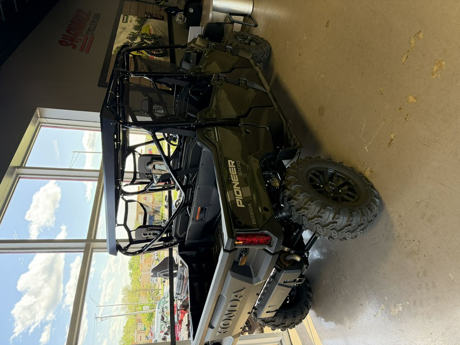 2025 HONDA PIONEER 1000-6 DELUXE CREW