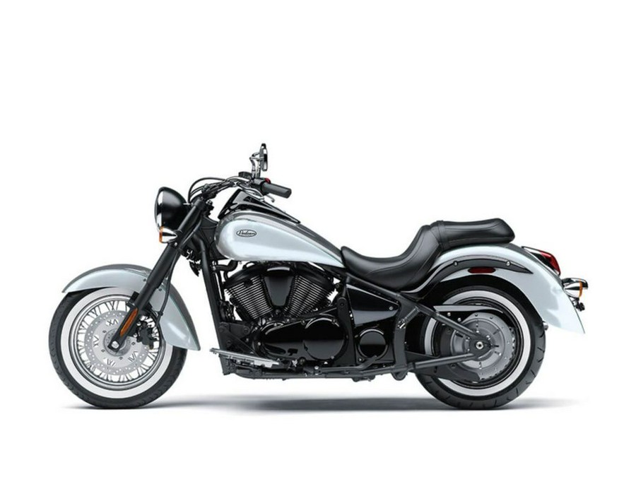 2024 Kawasaki Vulcan® 900 Classic