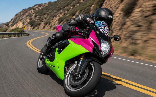 2018 SUZUKI GSX-R750 - F100587