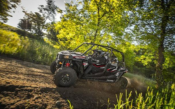 2017 Polaris RZR 4 900 EPS