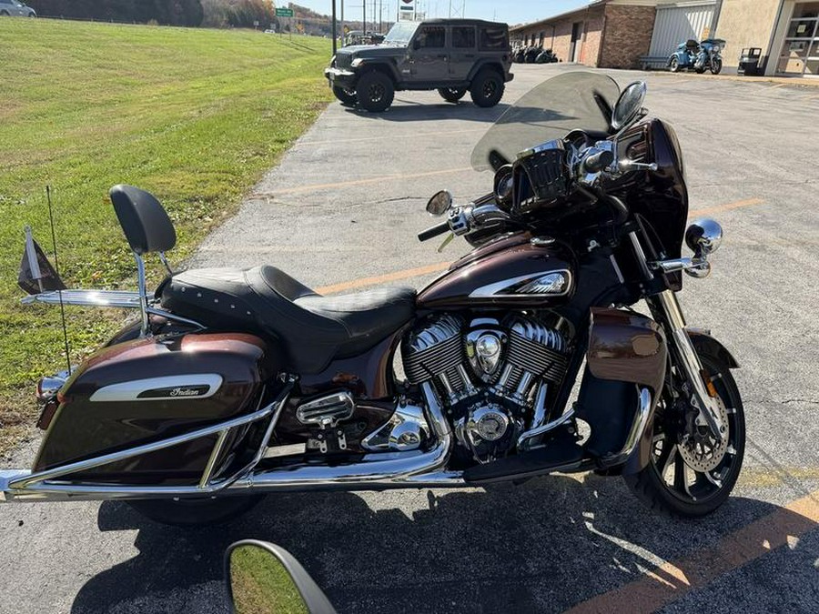 2019 Indian Motorcycle® Chieftain® Limited Dark Walnut