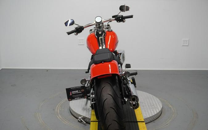 2026 Harley-Davidson® Breakout® Blood Orange Chrome Trim