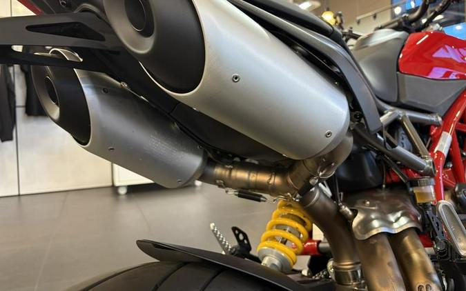 2025 Ducati Hypermotard 950 Ducati Red