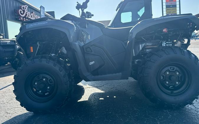 2026 Can-Am Outlander DPS 700