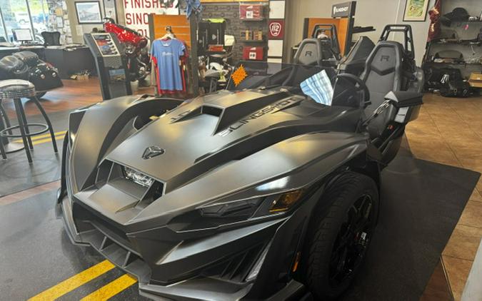 2026 Polaris Slingshot® R Manual