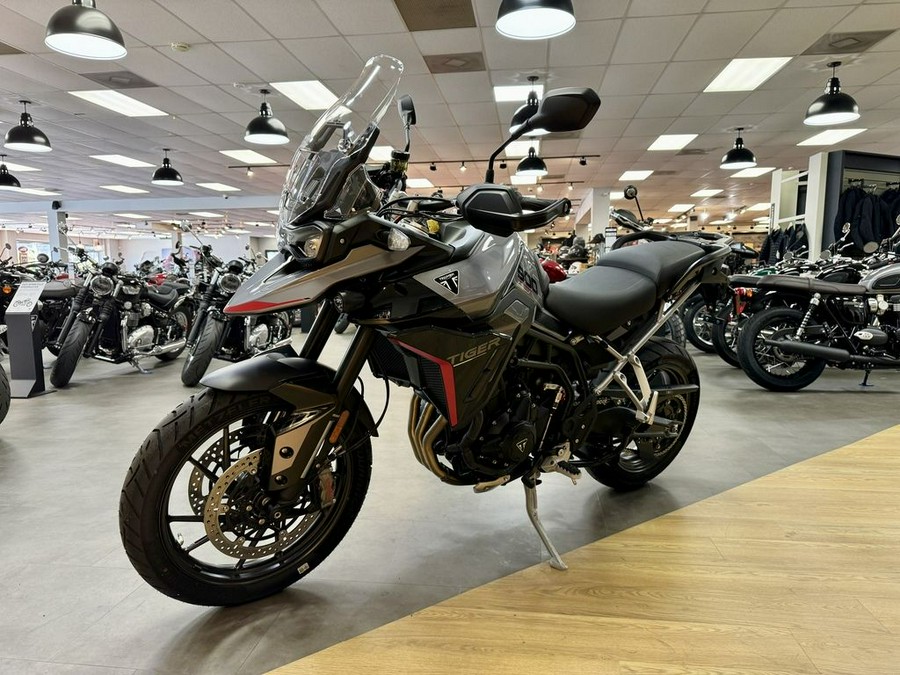 2024 Triumph Tiger 900 GT Pro Graphite / Sapphire Black