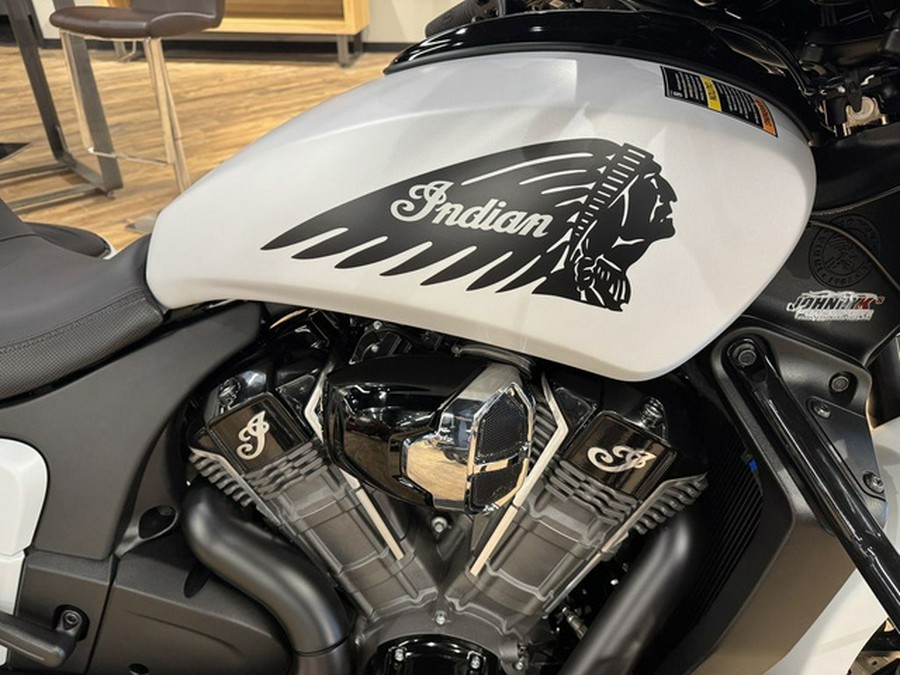 2025 Indian Chieftain PowerPlus Dark Horse w/PowerBand Audio