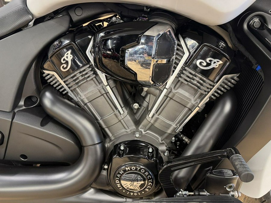 2025 Indian Chieftain PowerPlus Dark Horse w/PowerBand Audio