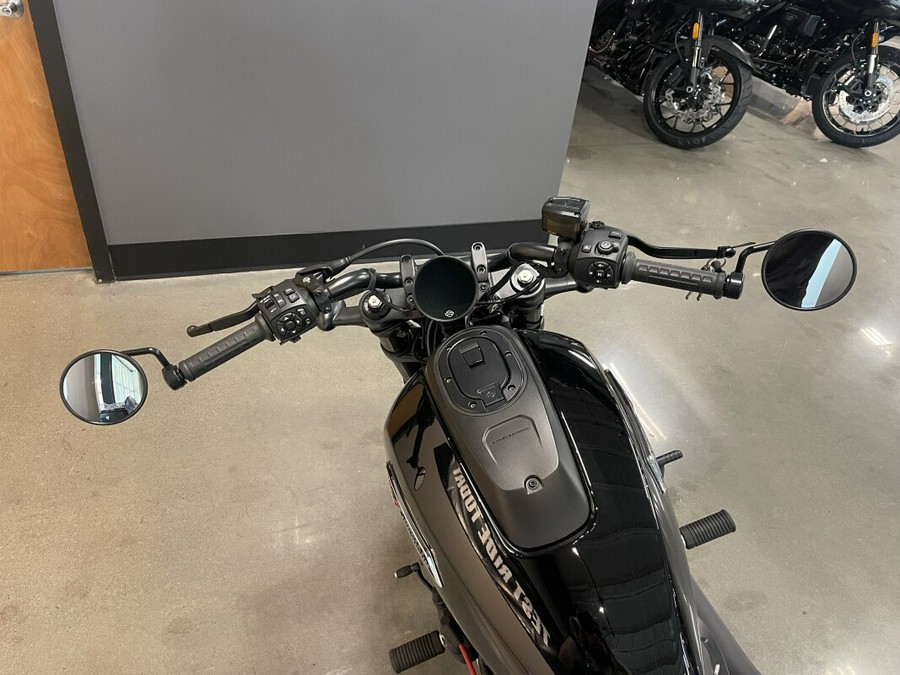 2025 Harley-Davidson® Sportster® S Vivid Black