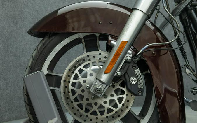 2011 HARLEY DAVIDSON FLHX STREET GLIDE W/ABS