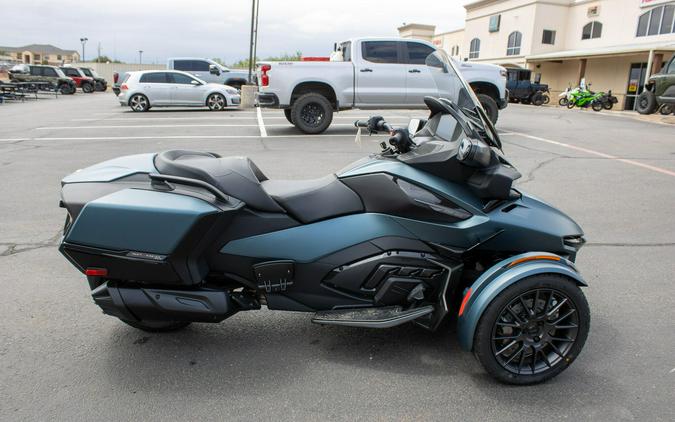 2026 CAN-AM SPYDER RT