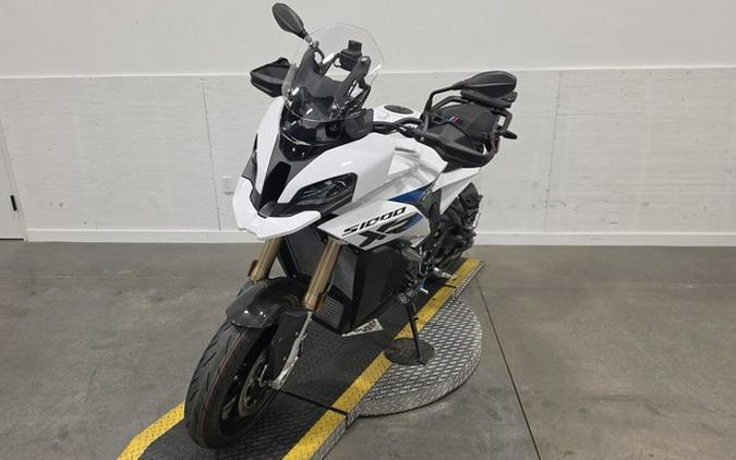 2026 BMW S 1000 XR Light WhiteM Motorsport