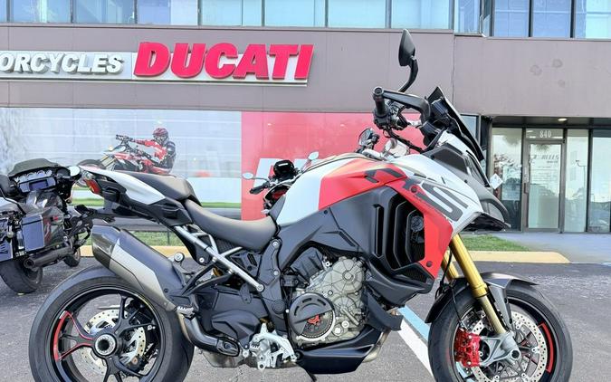2024 Ducati Multistrada V4 RS