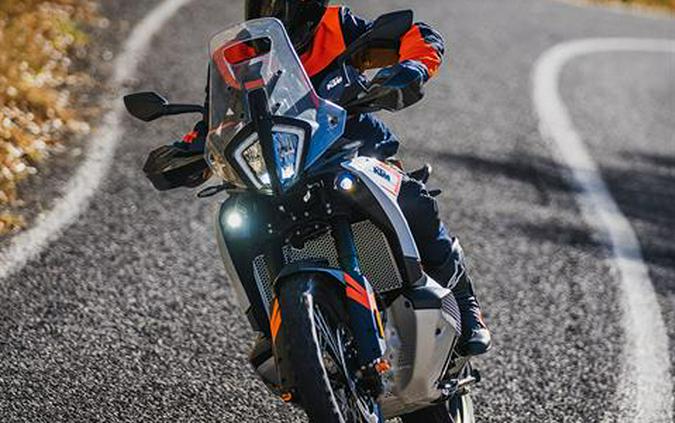 2024 KTM 790 Adventure