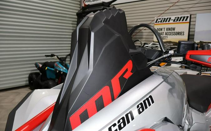 2026 Can-Am Renegade X mr 1000 R Hyper Silver & Legion Red