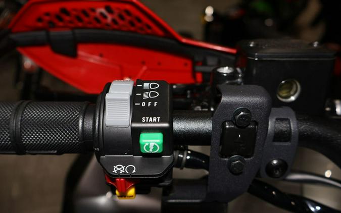 2026 Can-Am Renegade X mr 1000 R Hyper Silver & Legion Red