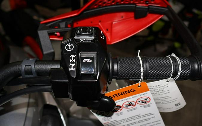 2026 Can-Am Renegade X mr 1000 R Hyper Silver & Legion Red