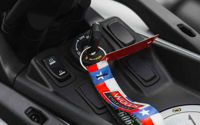 2025 Can-Am Canyon? XT