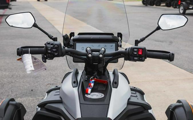 2025 Can-Am® Canyon XT