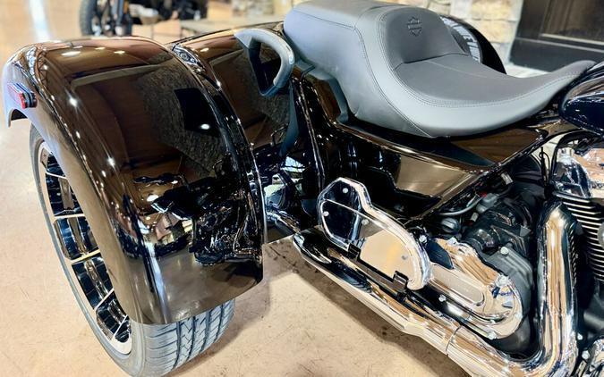 2026 FLTRT - Road Glide 3