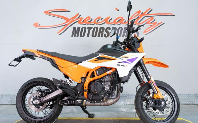 2026 KTM 390 SMC R