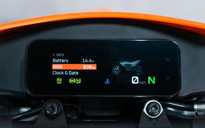 2026 KTM 390 SMC R