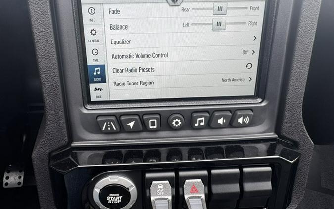 2026 Polaris Slingshot® SLR Manual
