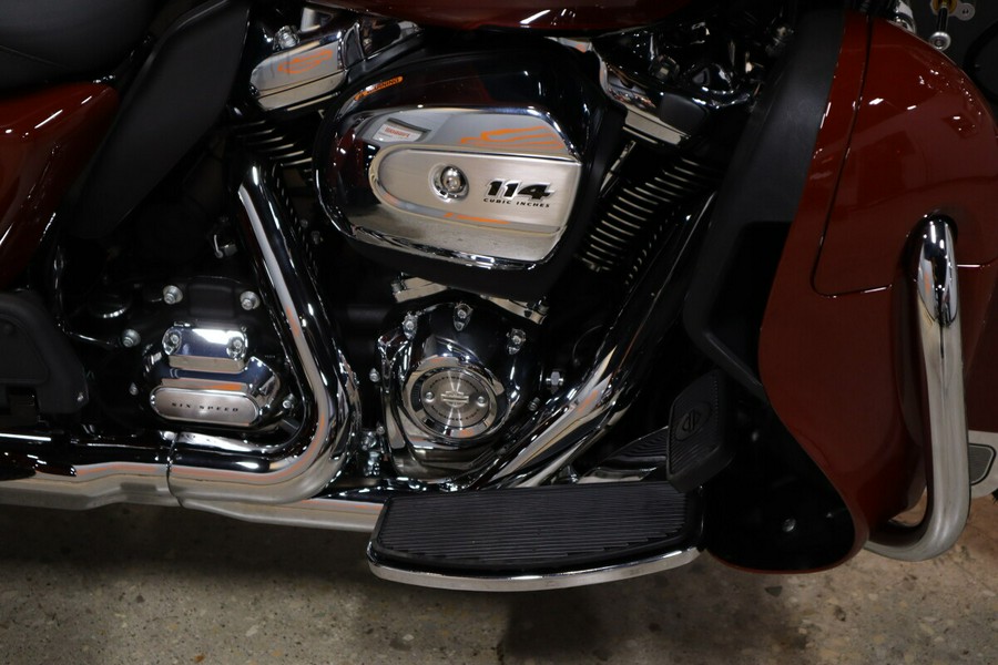 2024 Harley-Davidson Tri Glide Ultra Trike FLHTCUTG