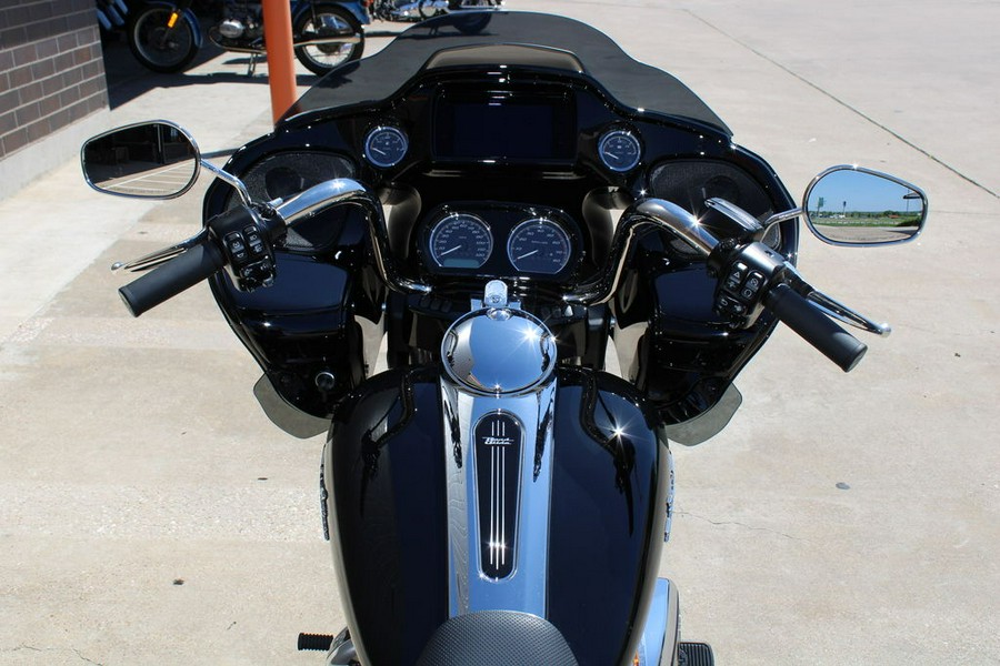 2024 Harley-Davidson® FLTRT - Road Glide® 3