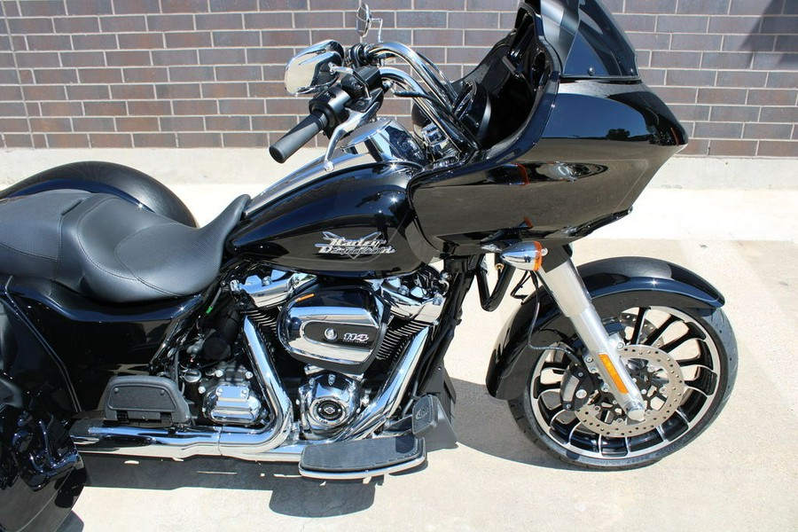 2024 Harley-Davidson® FLTRT - Road Glide® 3