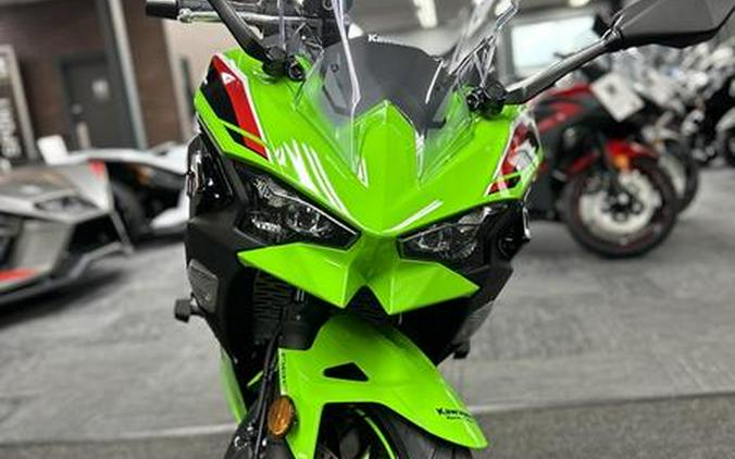 2024 Kawasaki Ninja® 500 KRT Edition SE ABS